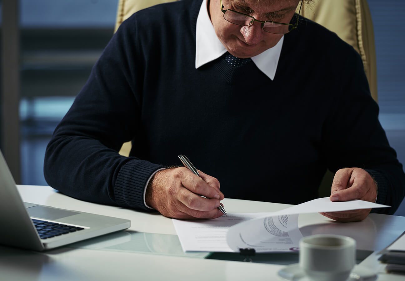Practical guide to corporate legal compliance checks.com